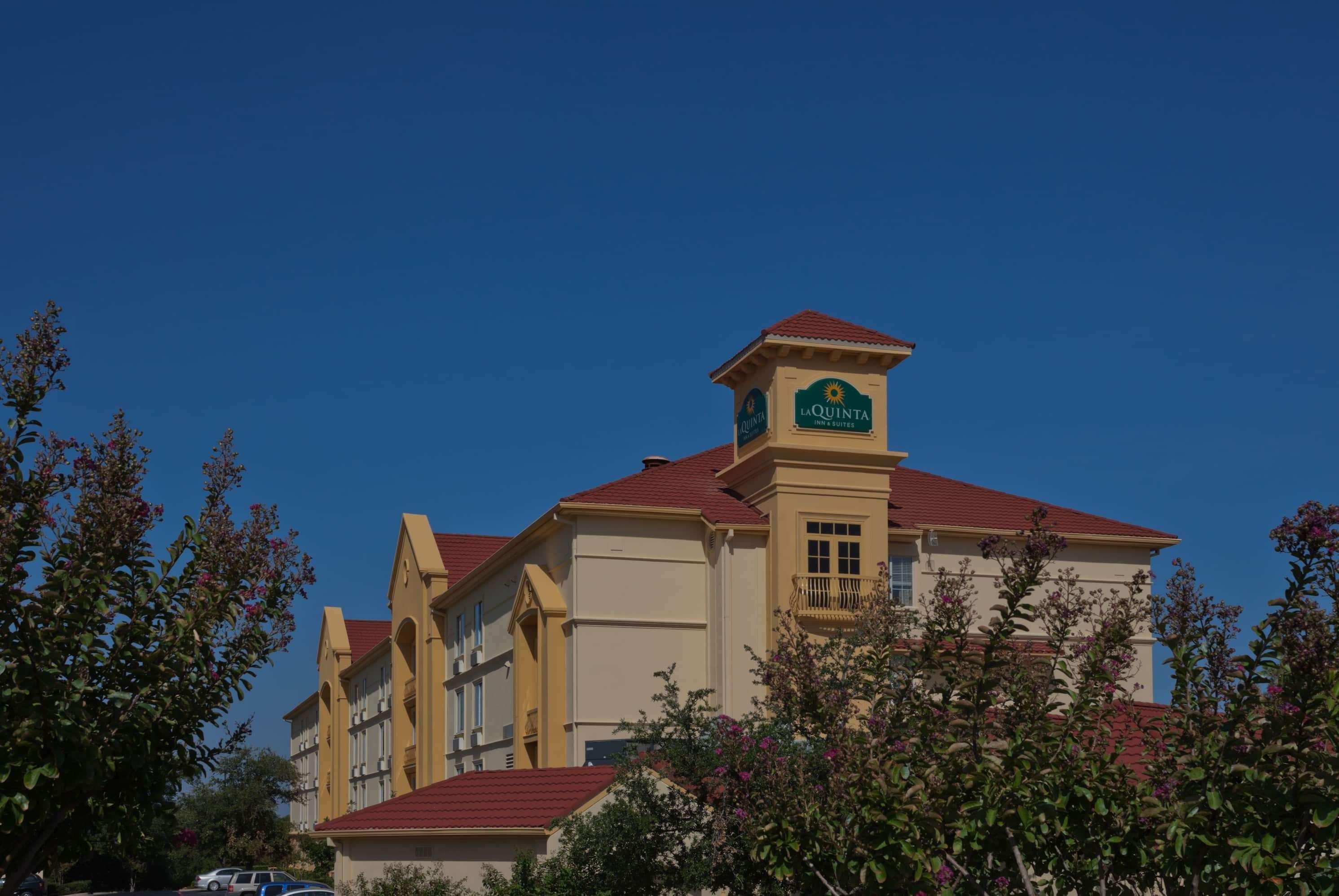 La Quinta By Wyndham Шърман Екстериор снимка